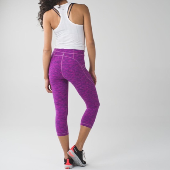 lululemon athletica Pants - Lululemon Free Flow Diamond Jacquard Space Dye Tender Violet Raspberry Crops